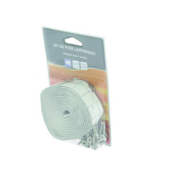 Kit de pose pour lanterneau de véhicule de loisirs