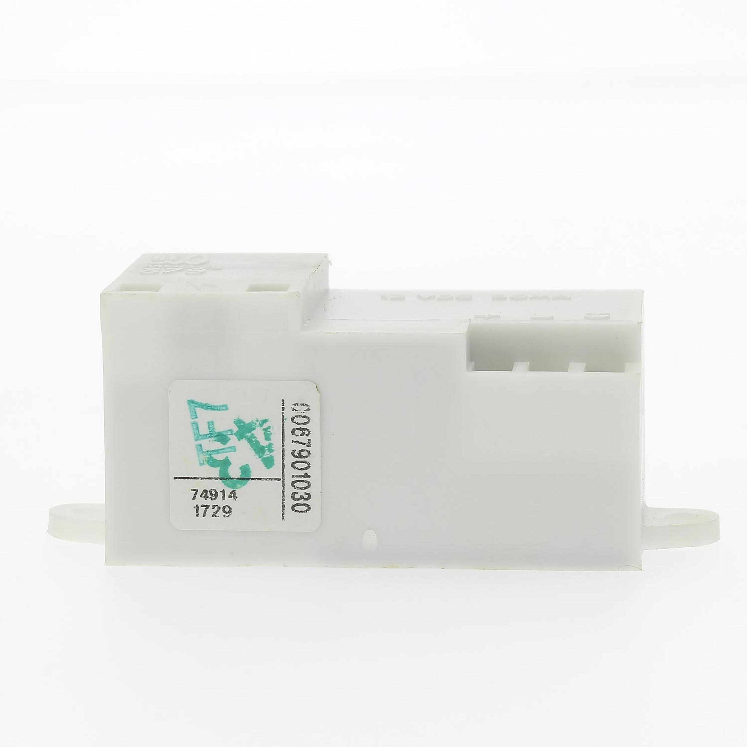 Allumeur électronique pour réfrigérateurs