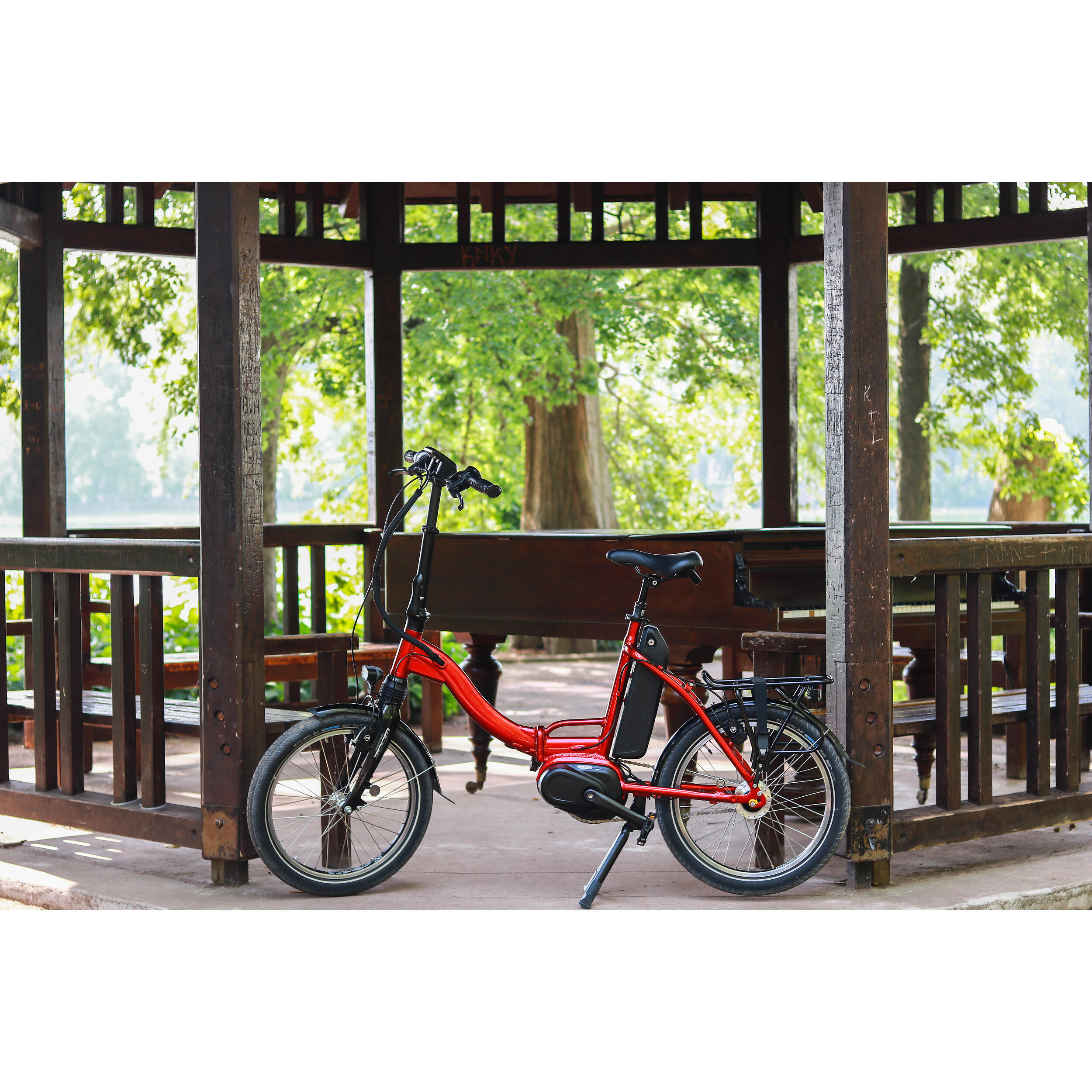 Vélo à assistance électrique pliant JUNY : Rouge 14Ah