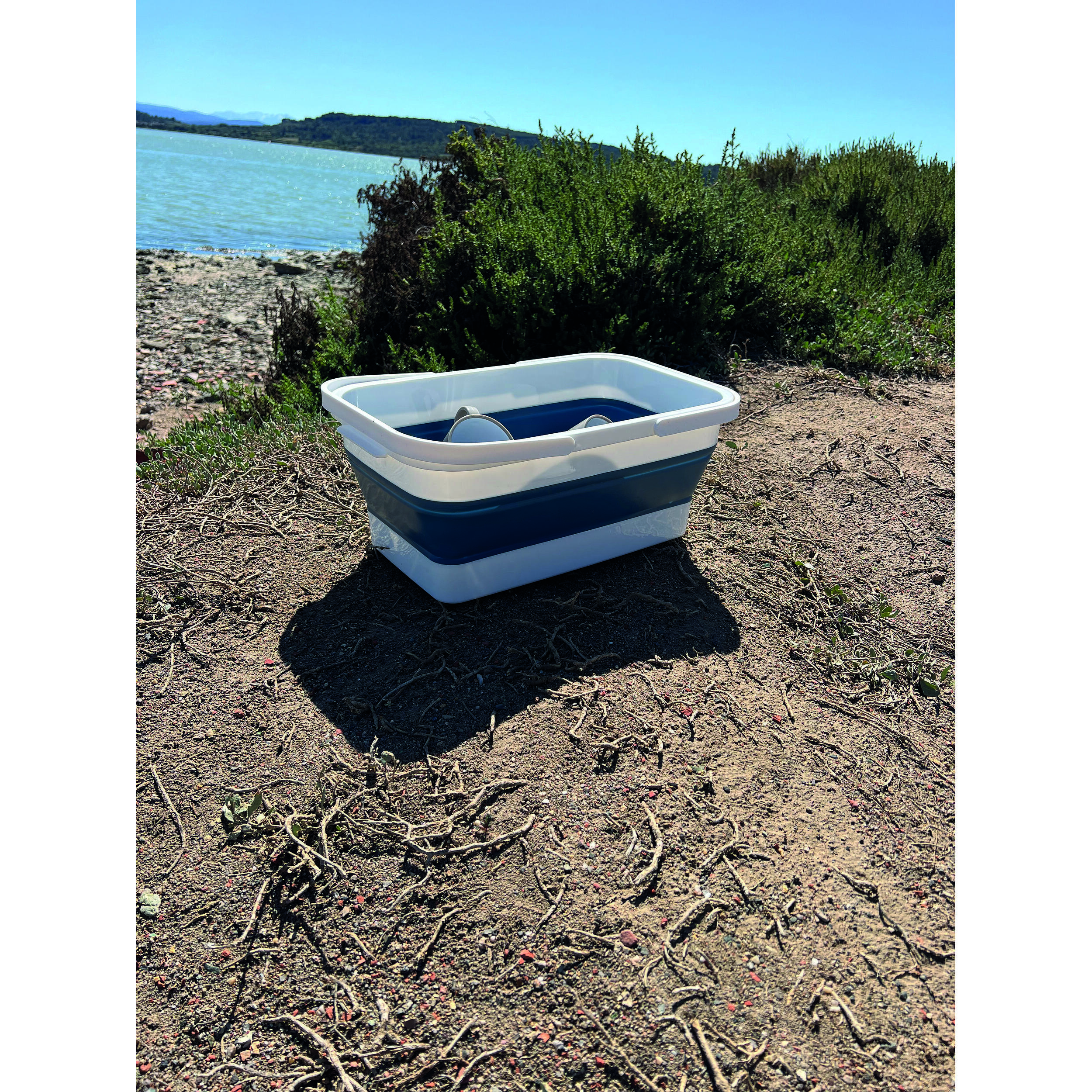 Bassine rétractable avec anses