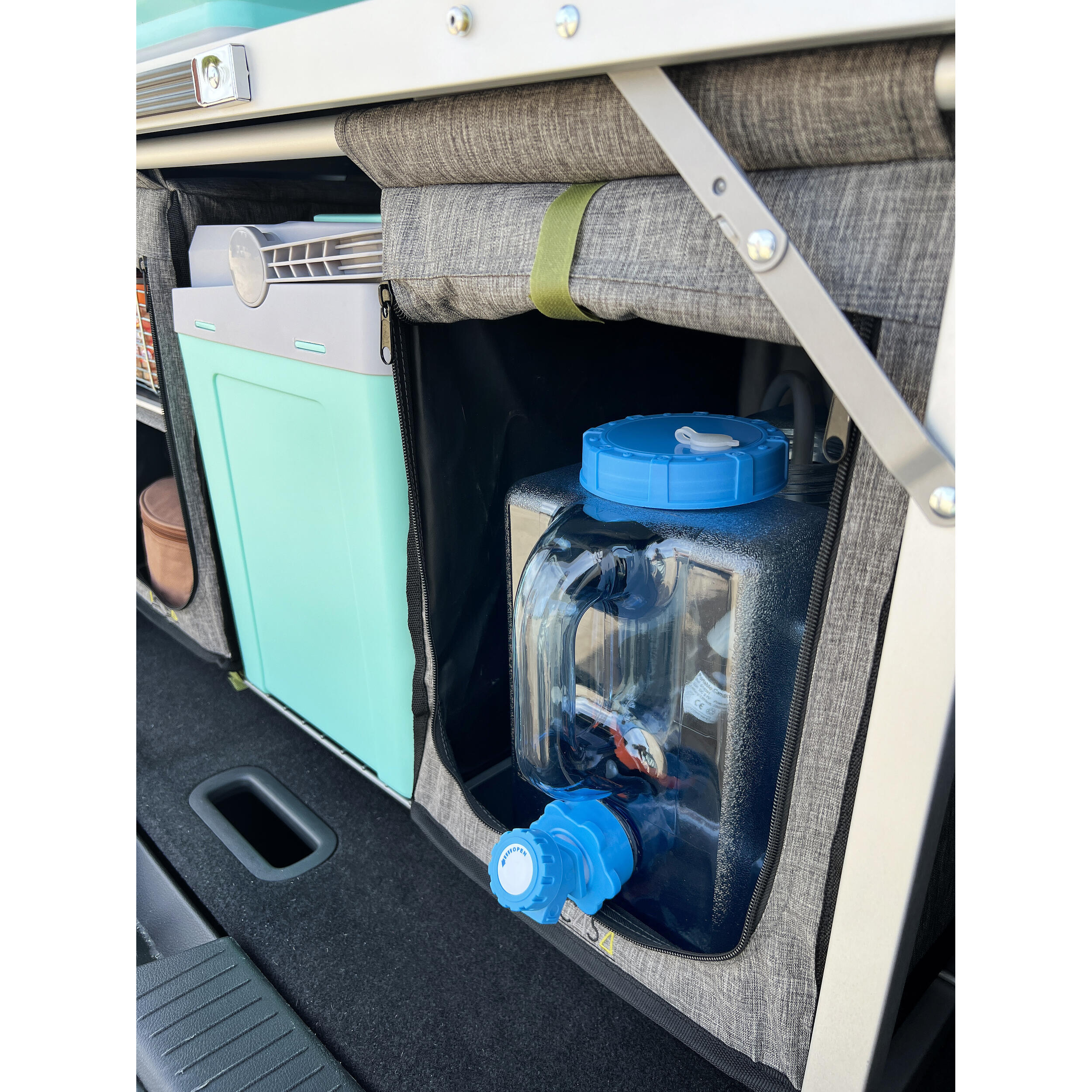 Réservoir portable d'eau 12L