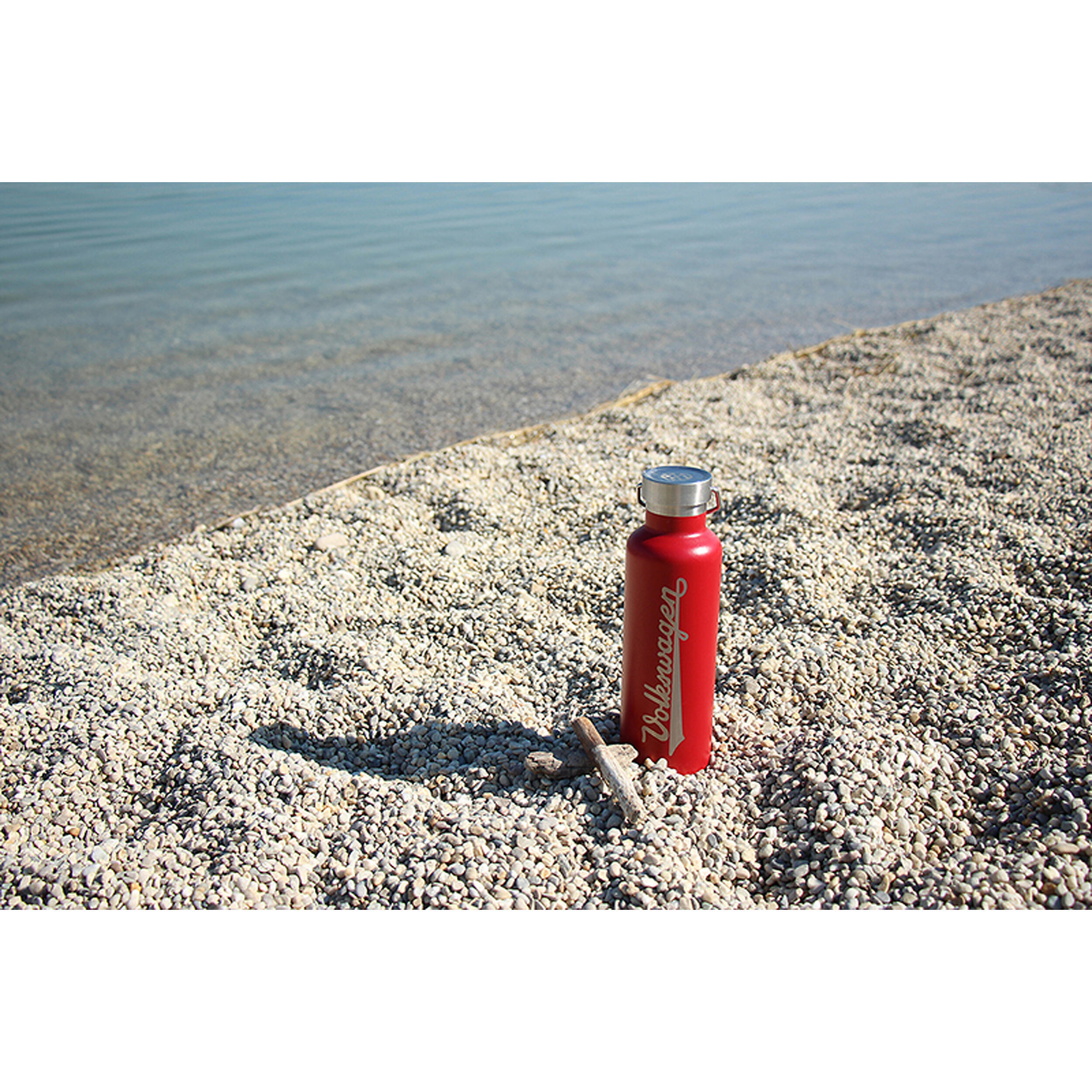 Bouteille isotherme Volkswagen : - Coloris : Rouge