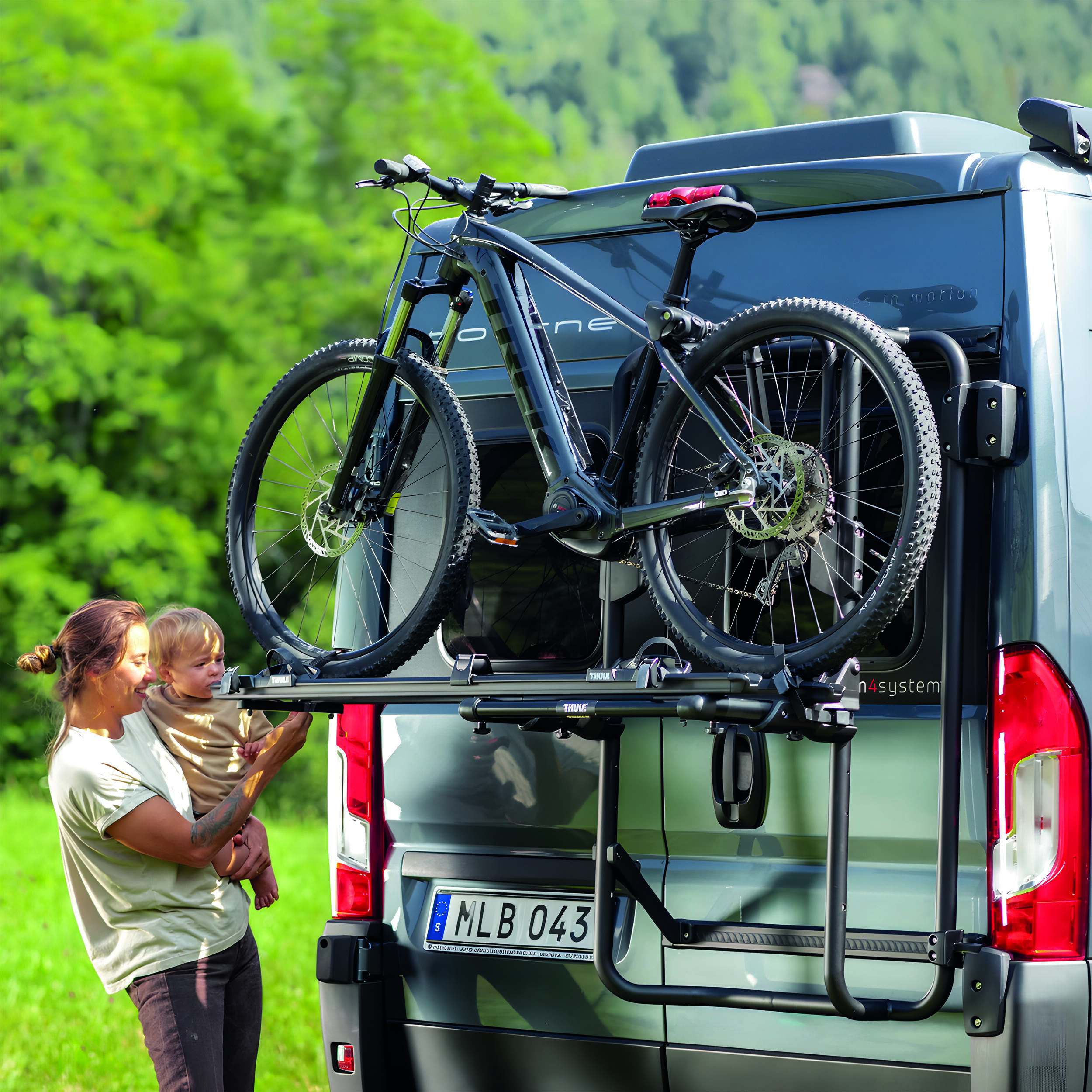 Porte-vélos électriques VeloTrack Frame pour fourgon