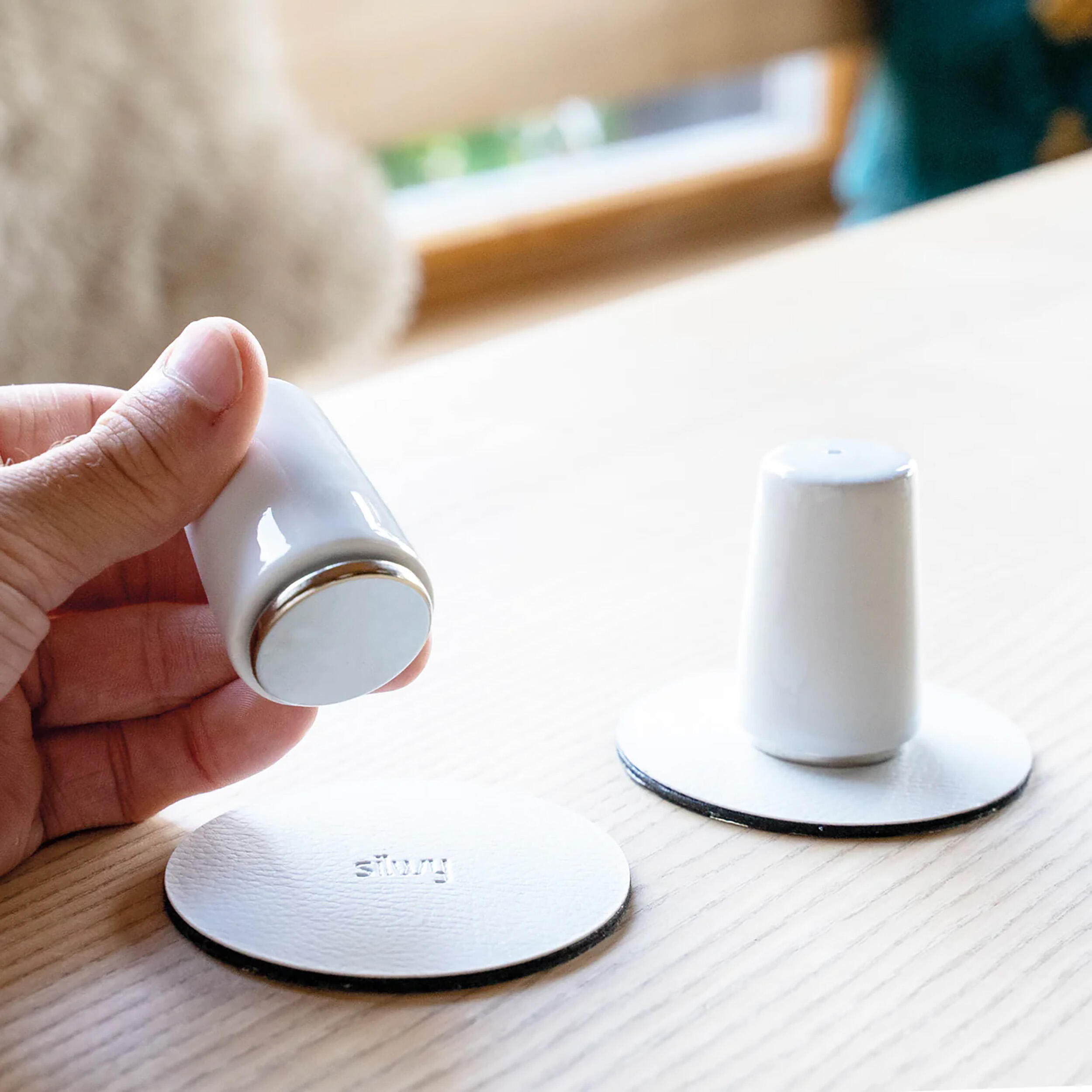 Lot de 4 aimants puissants : Blanc