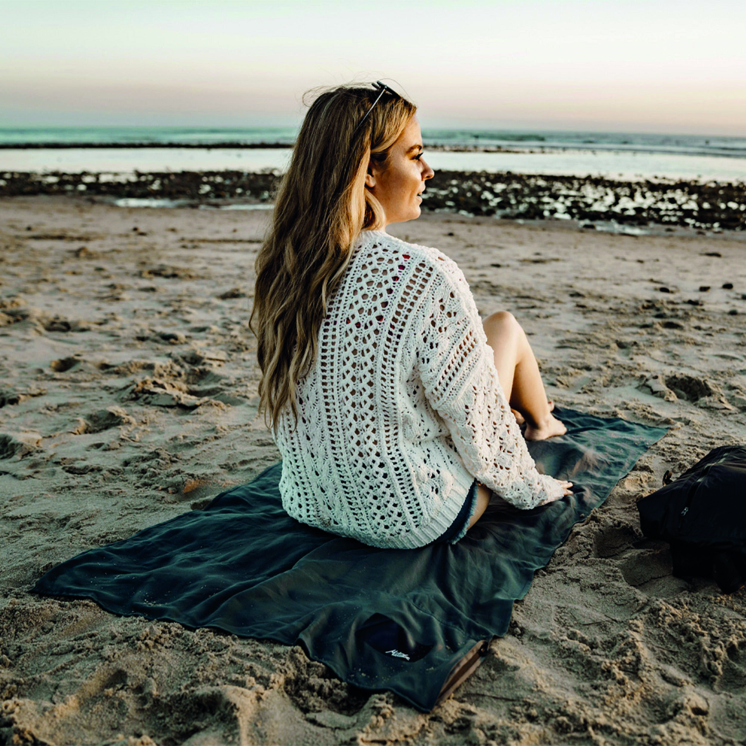 Serviette de plage pliable NanoDry : Anthracite