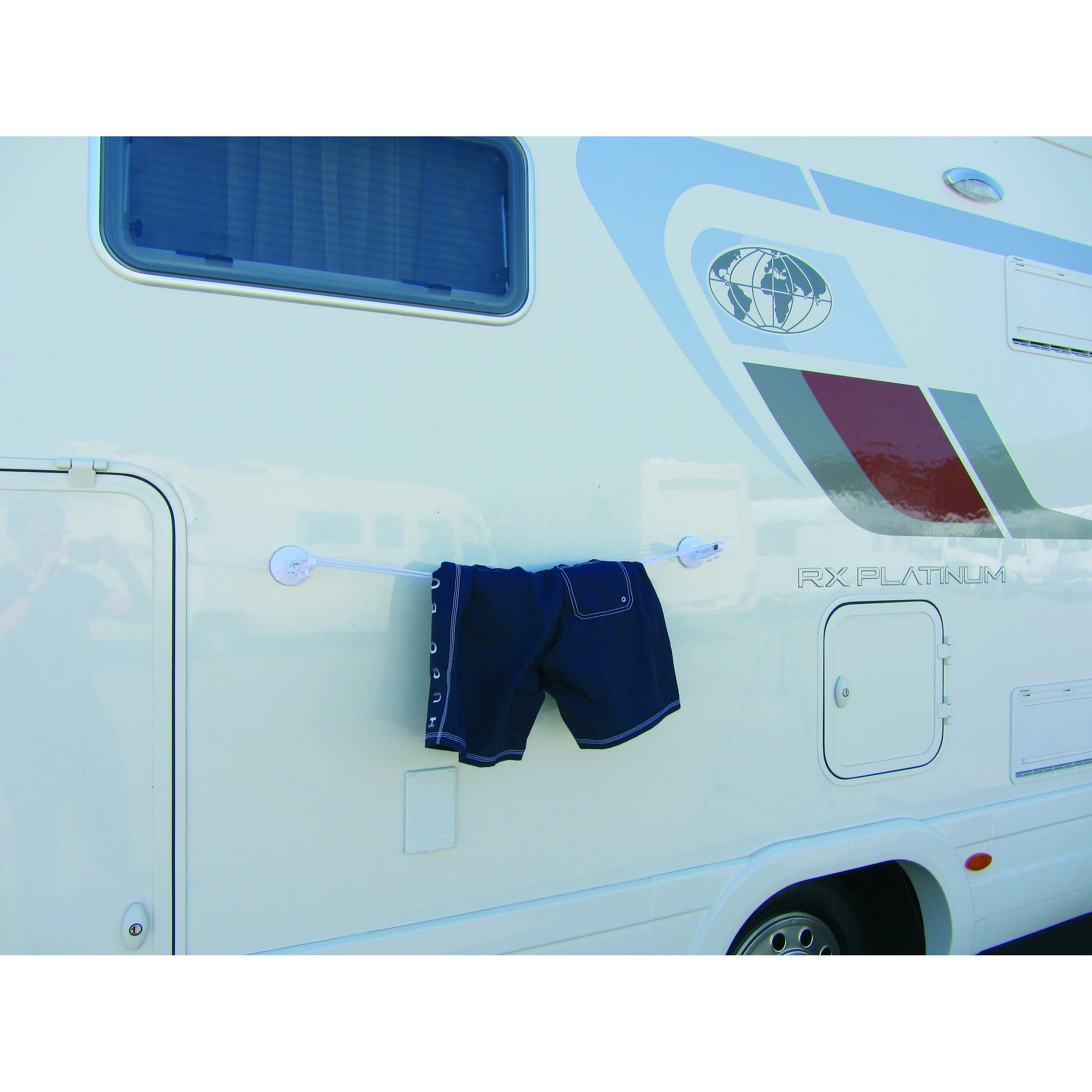 Etendoir à ventouses pour linge