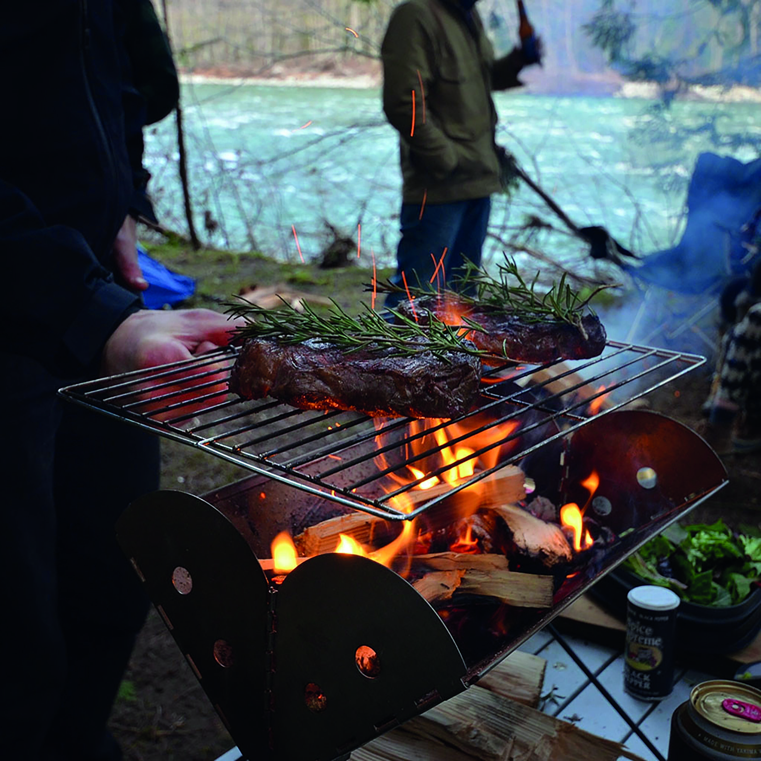 Barbecue nomade et pliable