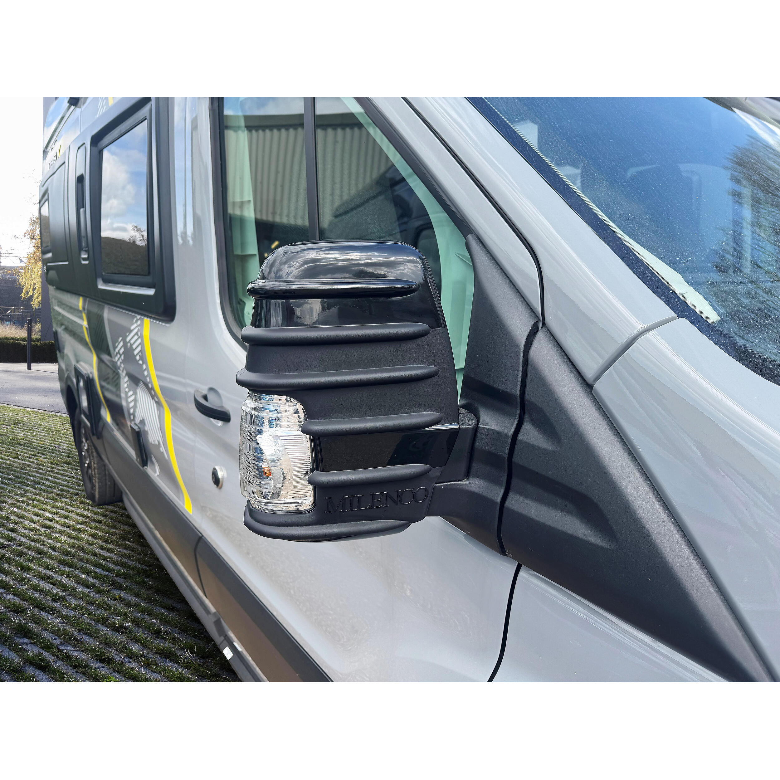 Coque de protection pour rétroviseurs bras court Ford Transit depuis 2014 : Noir