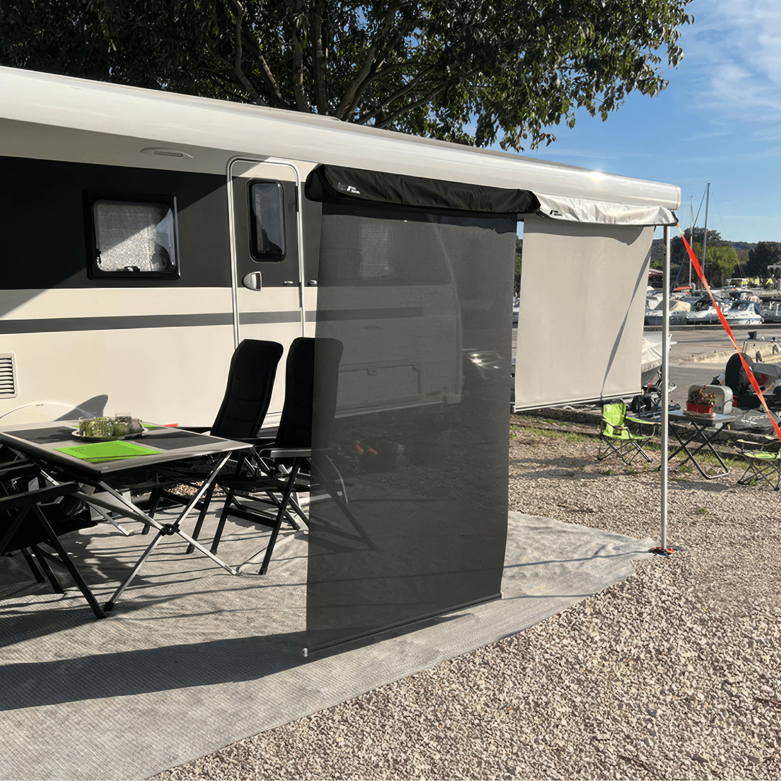SunBreak – Le Pare-Soleil Malin pour Votre Store