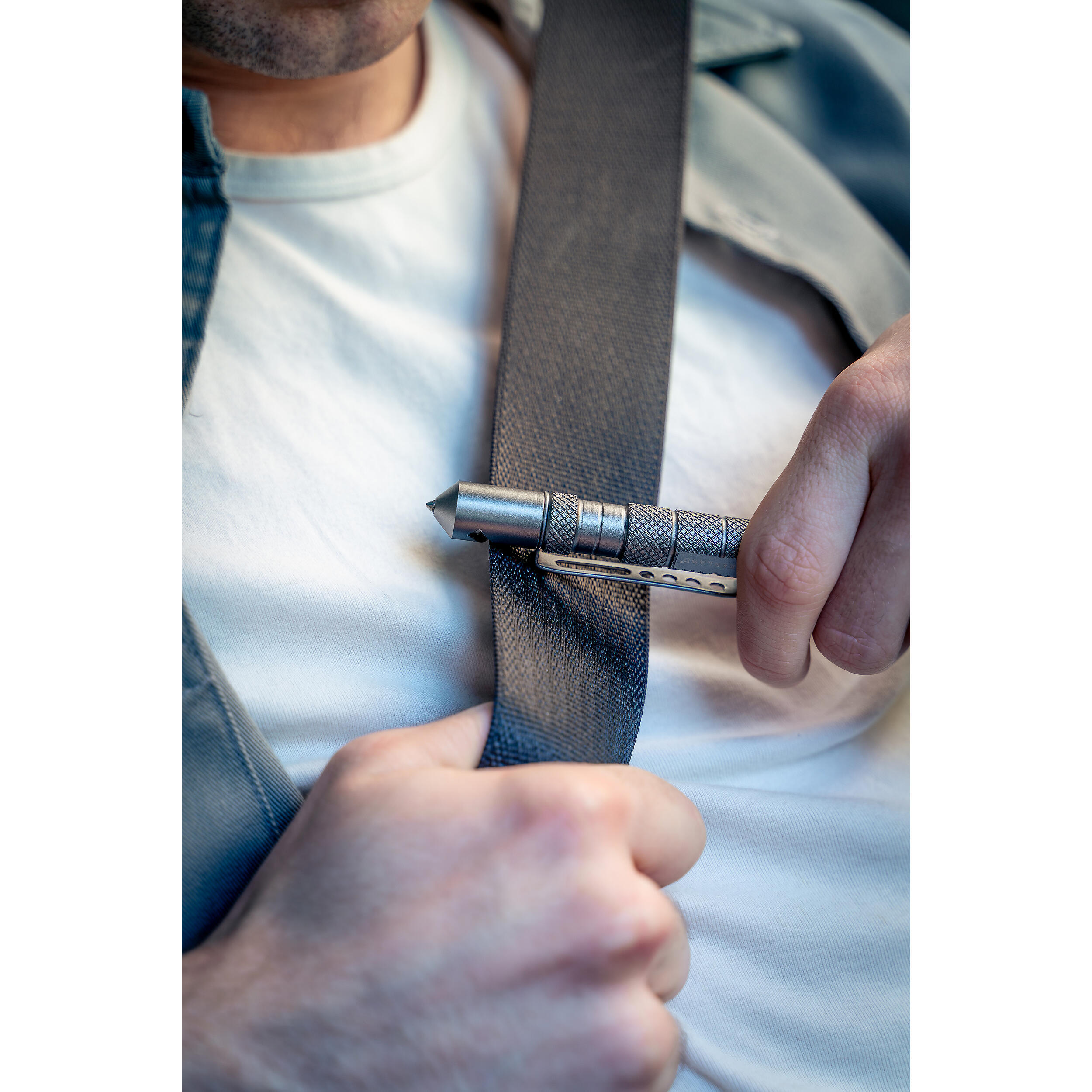 Stylo multifonction d’urgence